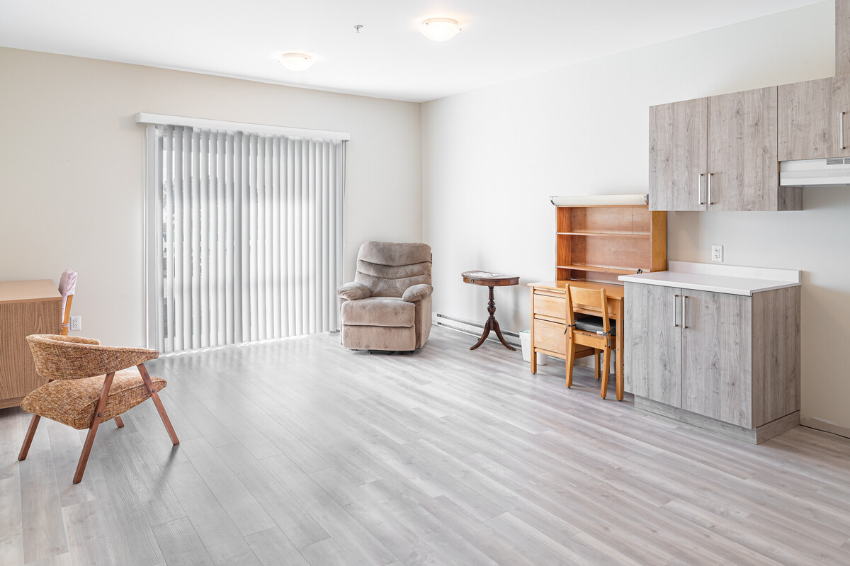 Nun's Residence / Residence Le Royal | Bathurst, New Brunswick