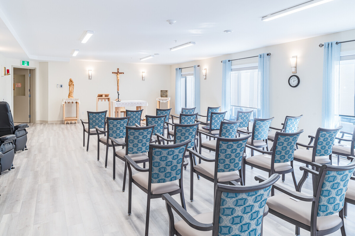 Nun's Residence / Residence Le Royal | Bathurst, New Brunswick