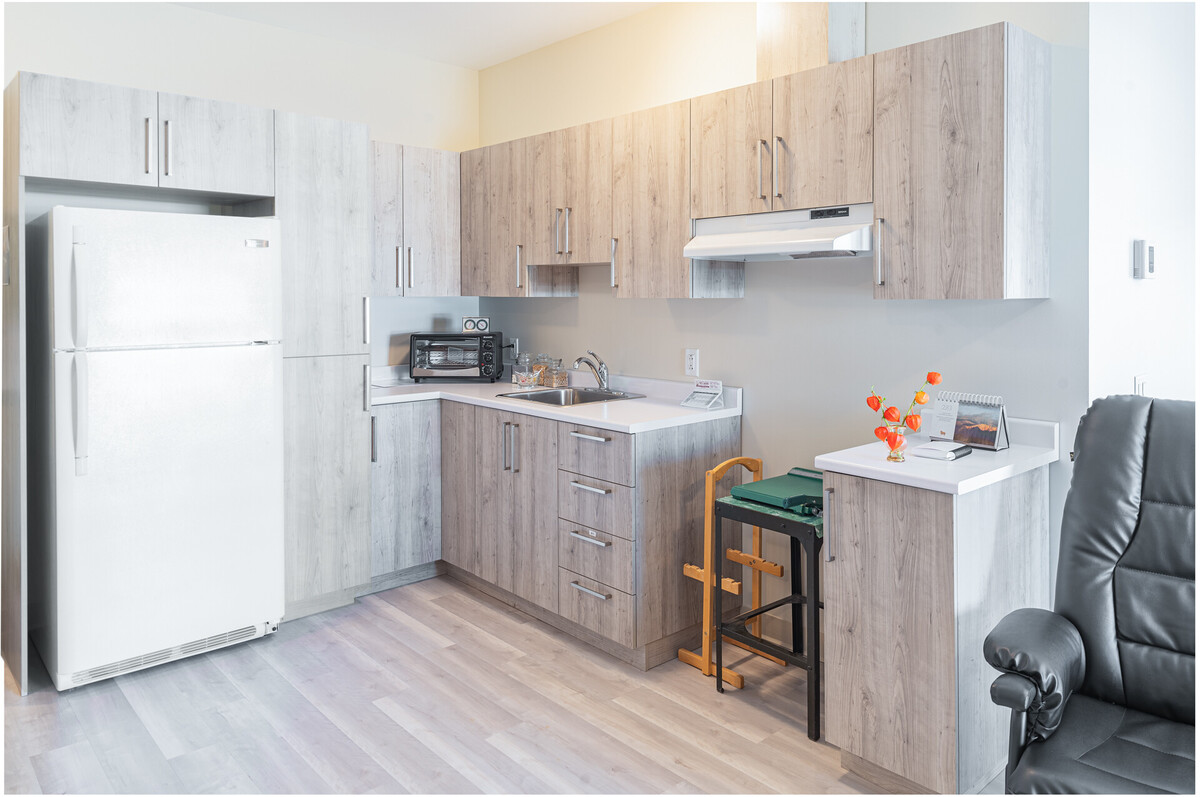 Nun's Residence / Residence Le Royal | Bathurst, New Brunswick