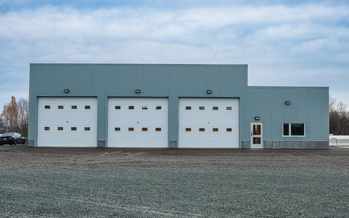 Nash Creek 3-Bay Maintenance Depot | Nash Creek, New Brunswick
