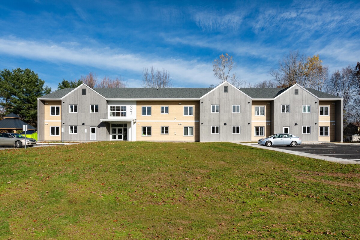 34 Charles Ave, NB Housing | Fredericton, NB